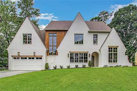 3360 Keswick Drive Chamblee, GA 30341
