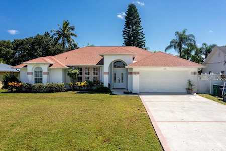 652 SE Seahouse Drive Port St Lucie, FL 34983