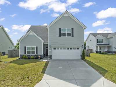 4511 Nickel Trce Murfreesboro, TN 37128