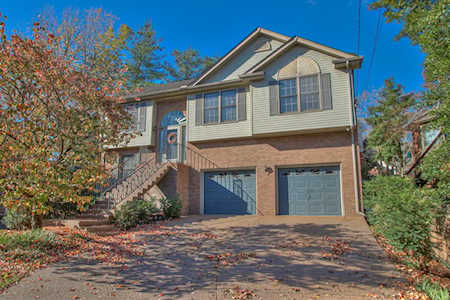 812 Carlisle Ct N Nashville, TN 37214