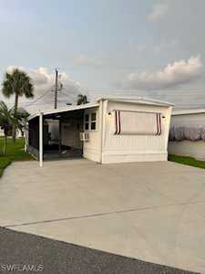 5558 Palm Beach Blvd #37 Fort Myers, FL 33905