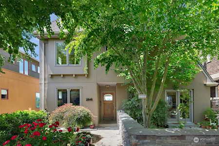 2545 11th Ave W Seattle, WA 98119