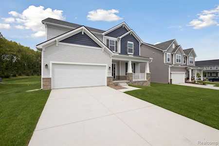 232 Quartz Way White Lake Twp, MI 48386