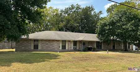 4631 Raymond Labauve Rd Brusly, LA 70719