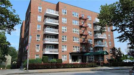 415 Gramatan Ave #3E Mount Vernon, NY 10552