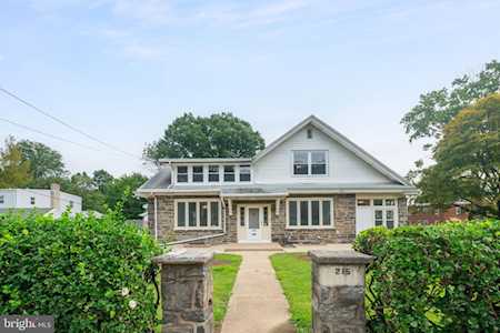 215 Shadeland Ave Lansdowne, PA 19050