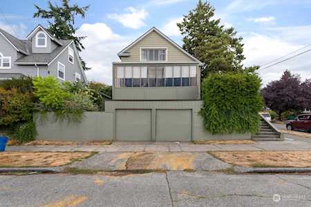 2352 NW 67th St Seattle, WA 98117