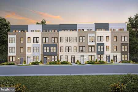 12750 Sunrise Valley Dr #2 Reston, VA 20191