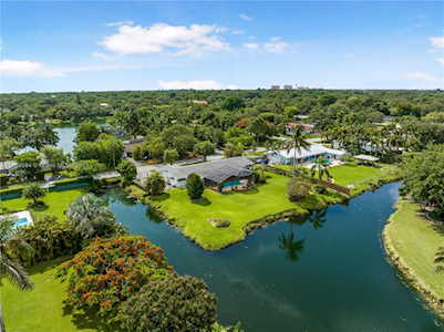 12700 SW 69th Ave Pinecrest, FL 33156