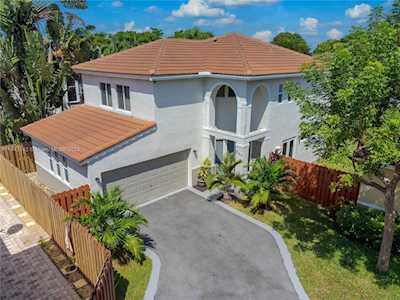 547 NW 47th Way Coconut Creek, FL 33063