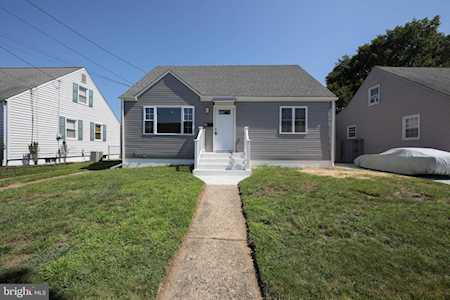 63 Unwin Dr Hamilton, NJ 08610