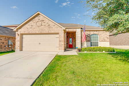 329 Azalea Way New Braunfels, TX 78132