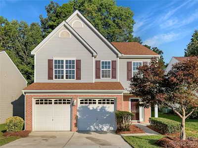 5921 Brookfield Pointe Dr Charlotte, NC 28216