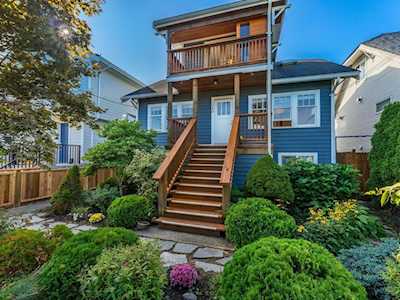 1240 E 14th Avenue Vancouver, BC V5T 2P3