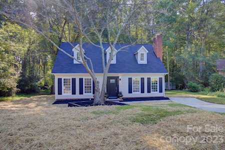 6500 Lantern Ct Charlotte, NC 28227