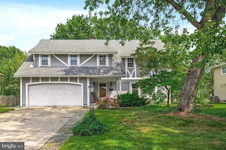1141 Seagull Ln Cherry Hill, NJ 08003