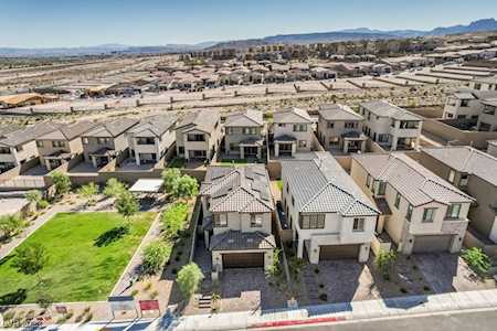 11563 Desert Hollow Ave Las Vegas, NV 89138