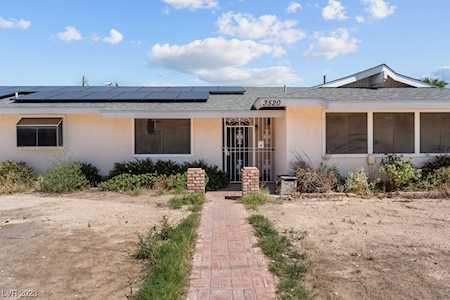 3520 Miramar Dr Las Vegas, NV 89108