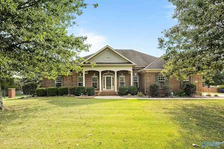 104 Trailing Vine Lane Harvest, AL 35749