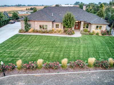 7712 S Old Farm Lane Meridian, ID 83642