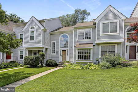 8579 Harvest View Ct Ellicott City, MD 21043