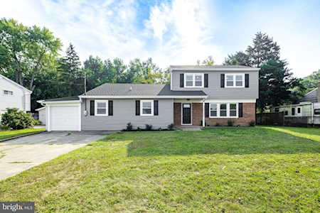 97 Gary Ave Penns Grove, NJ 08069