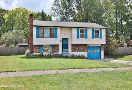 4504 Micklenburg Ct Louisville, KY 40245