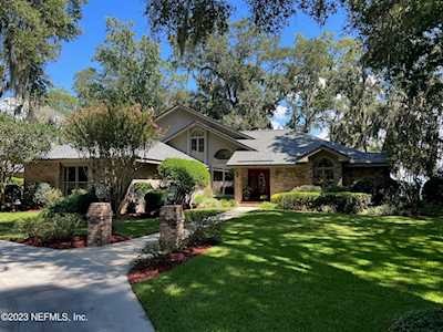 154 Southerly LN Fleming Island, FL 32003