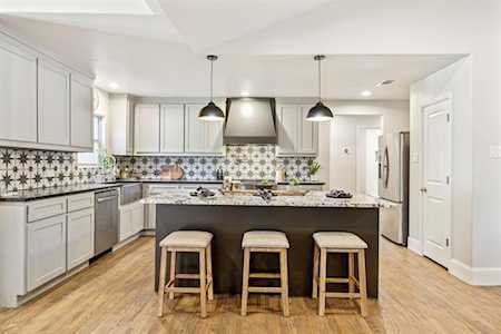 4021 Acacia Street Fort Worth, TX 76109