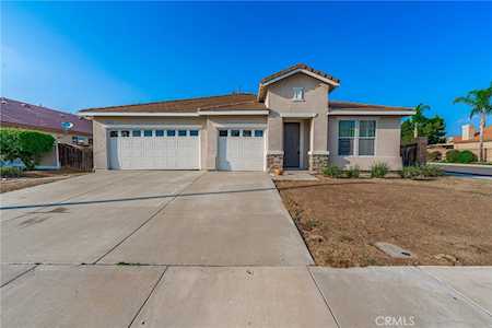 32322 Renoir Rd Winchester, CA 92596