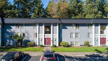 8609 Zircon Dr SW #E3 Lakewood, WA 98498