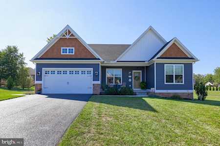7641 Green Ridge Ln Abbottstown, PA 17301