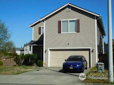 8419 79th St NE Marysville, WA 98270