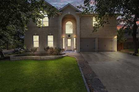 1900 Overland DR Leander, TX 78641