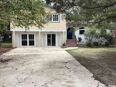 462 Lakeshore Dr. Pawleys Island, SC 29585