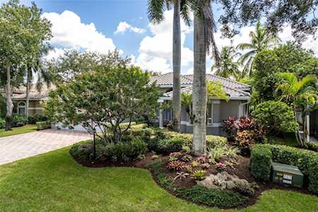 6424 NW 99th Dr Parkland, FL 33076
