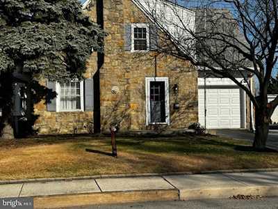 7 Silverside Rd Wilmington, DE 19809