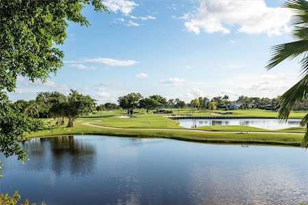 2428 NE 48 Ln #2428 Fort Lauderdale, FL 33308