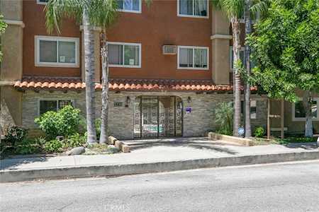 3220 Altura Ave #215 Glendale, CA 91214