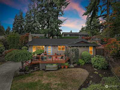 629 217th St SW Bothell, WA 98021