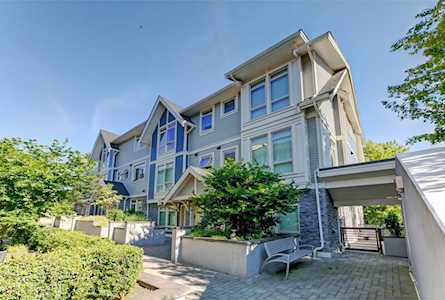 115 W Queens Road #13 North Vancouver, BC V7N 2K4