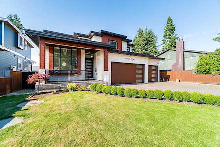 11461 88 Avenue Delta, BC V4C 3B8