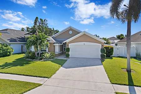 80 Maple Lane Boynton Beach, FL 33436
