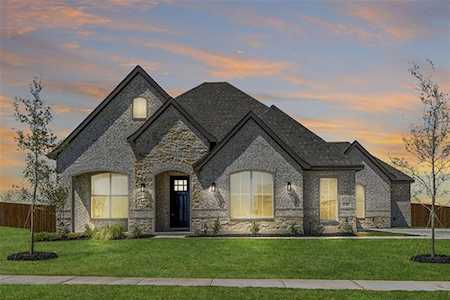 136 Trail Dust Drive Godley, TX 76044
