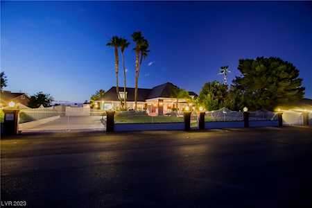 6260 W Oquendo Rd Las Vegas, NV 89118