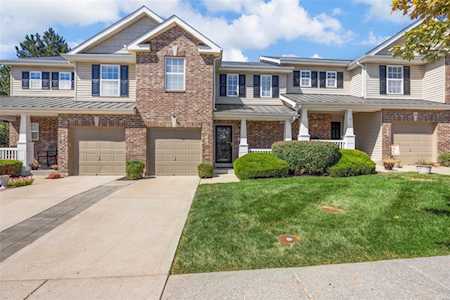 603 Country Village Dr Lake St Louis, MO 63367