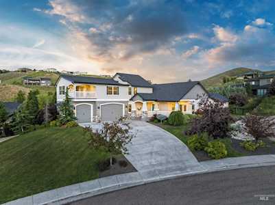 2177 W Winter Camp Dr Boise, ID 83703