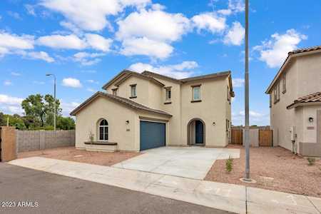 1511 S Senate Street Chandler, AZ 85286