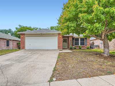 1977 Shawnee Trail Fort Worth, TX 76247