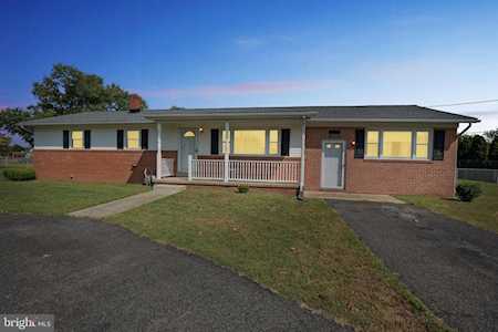 14310 Smallwood Dr Hughesville, MD 20637